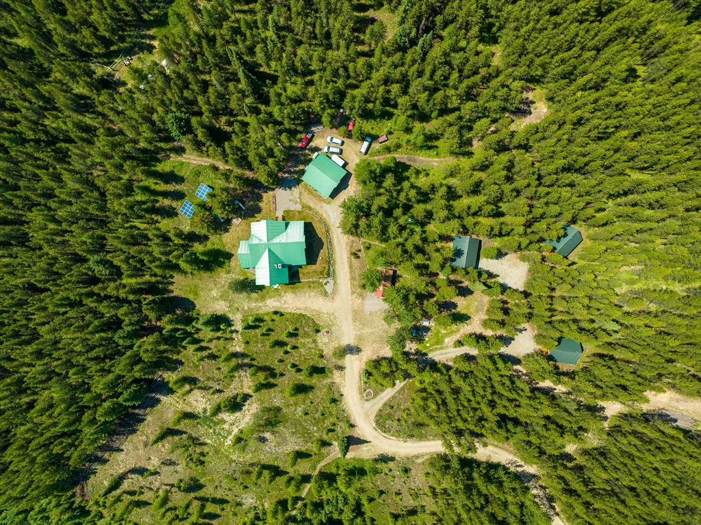 9670 North Fork Road Polebridge MT 59928