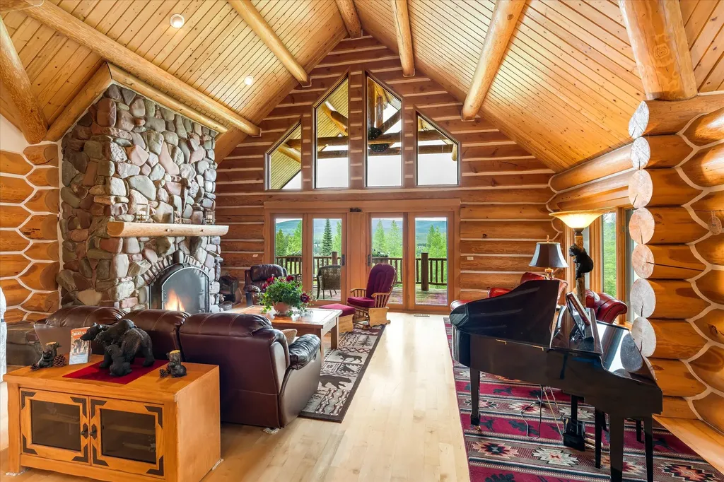 9670 North Fork Road Polebridge MT 59928