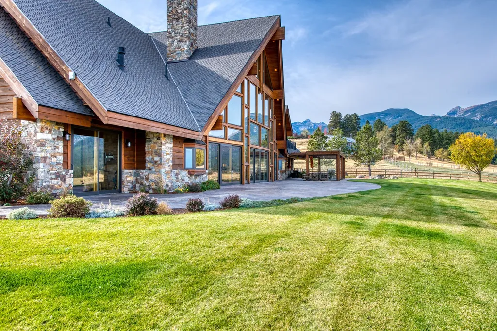 406 Chief Joseph Trail Darby MT 59829