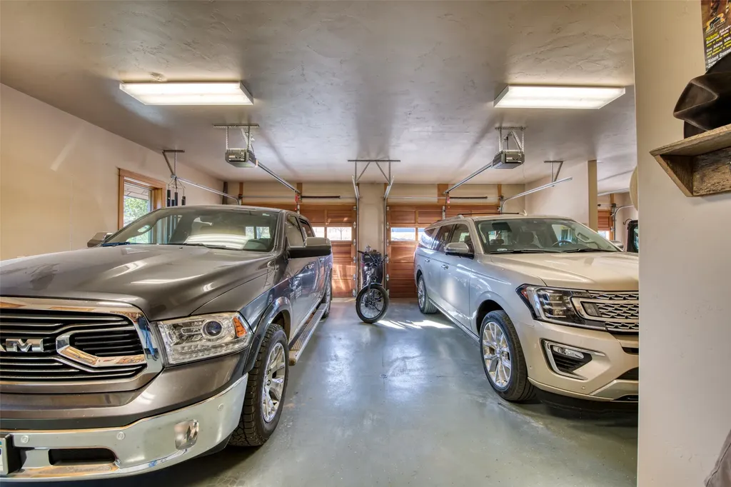 406 Chief Joseph Trail Darby MT 59829
