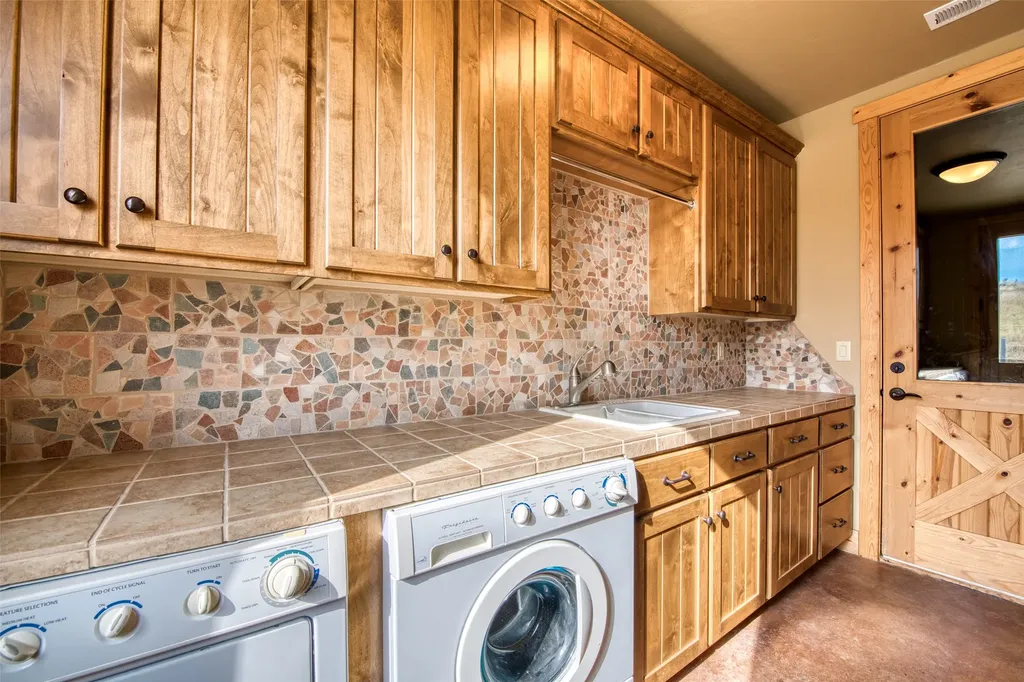 406 Chief Joseph Trail Darby MT 59829
