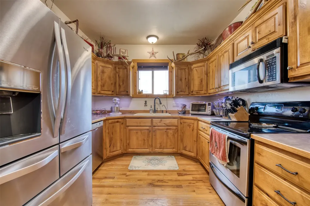 406 Chief Joseph Trail Darby MT 59829