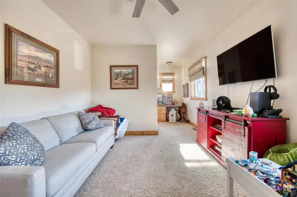 406 Chief Joseph Trail Darby MT 59829