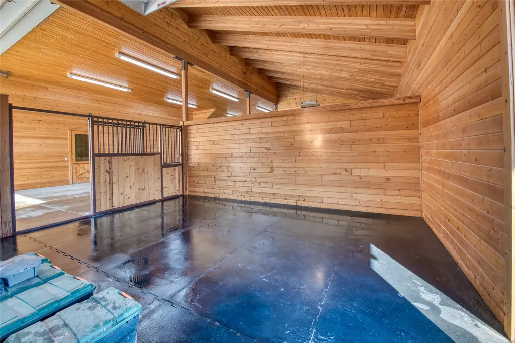 406 Chief Joseph Trail Darby MT 59829