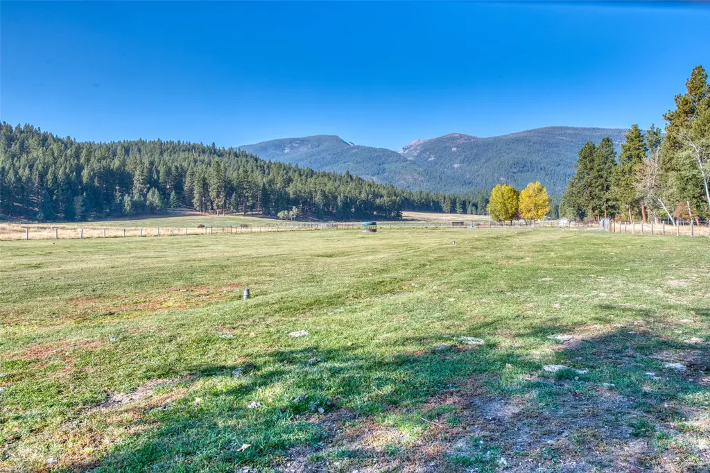406 Chief Joseph Trail Darby MT 59829