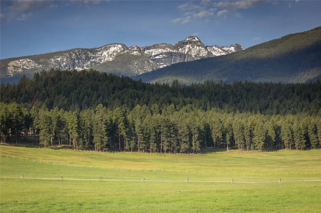 406 Chief Joseph Trail Darby MT 59829