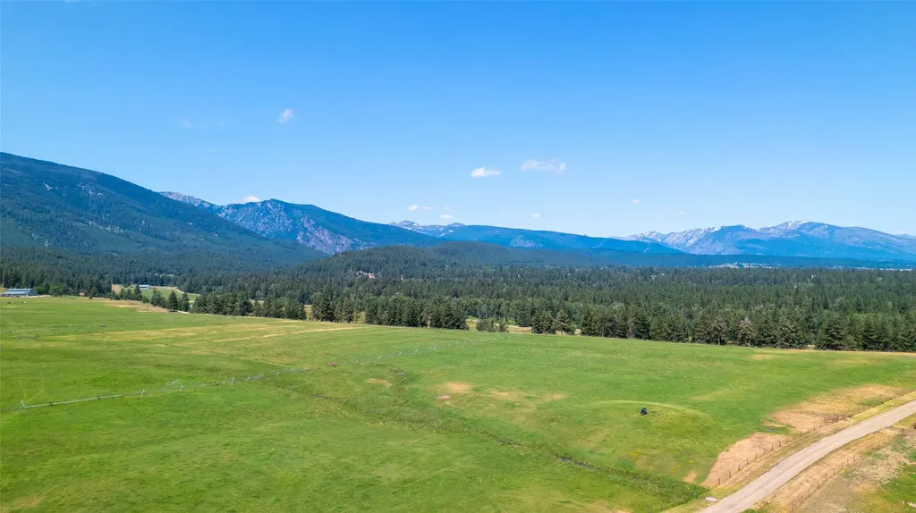 406 Chief Joseph Trail Darby MT 59829