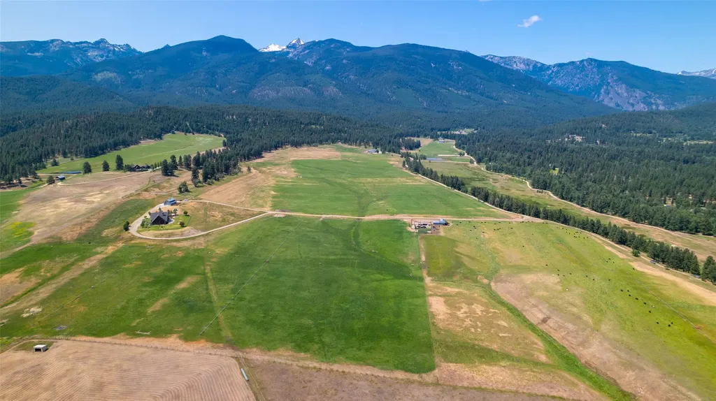 406 Chief Joseph Trail Darby MT 59829