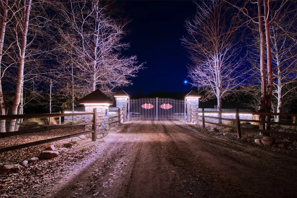 406 Chief Joseph Trail Darby MT 59829