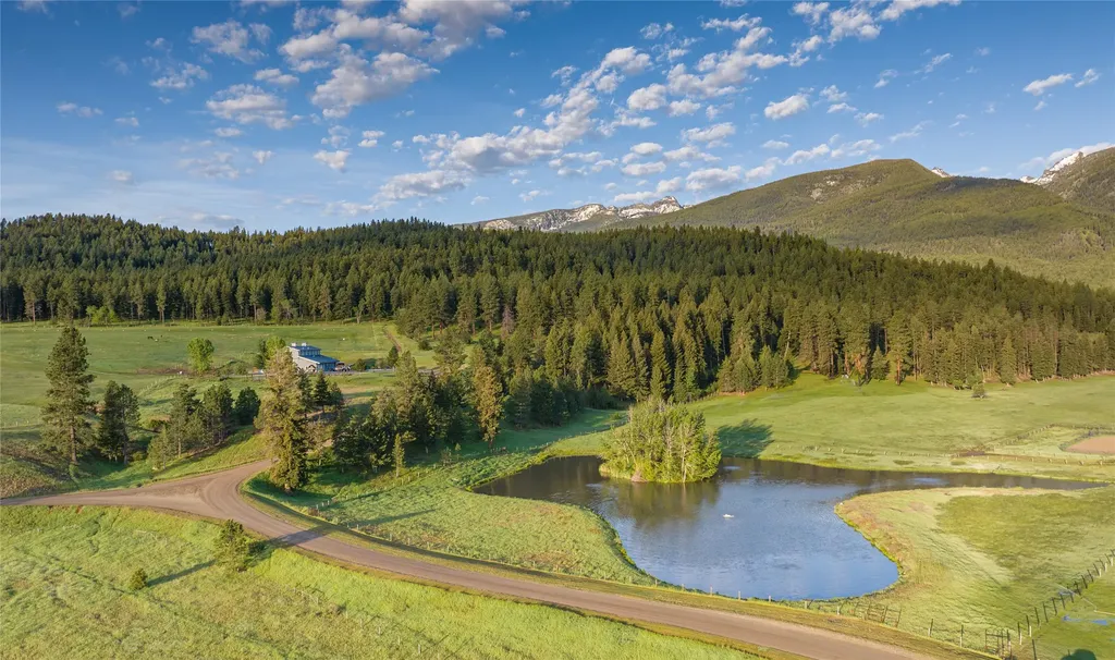 406 Chief Joseph Trail Darby MT 59829