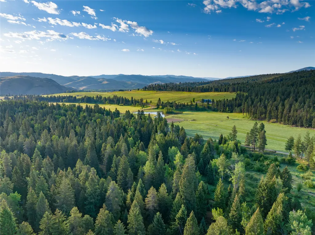 406 Chief Joseph Trail Darby MT 59829