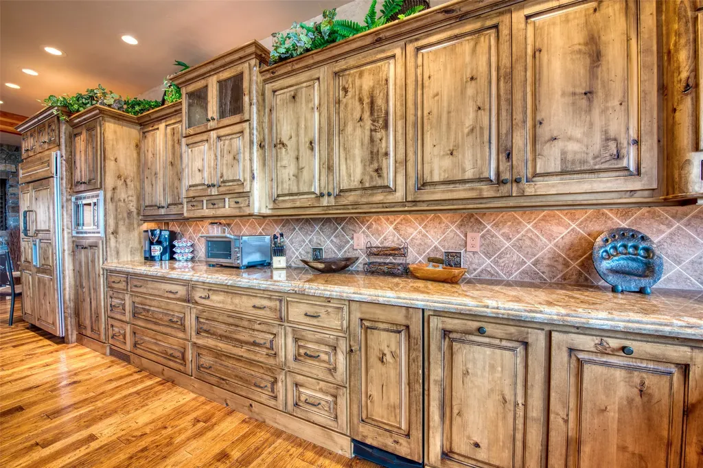 406 Chief Joseph Trail Darby MT 59829