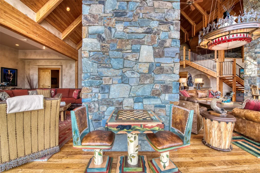 406 Chief Joseph Trail Darby MT 59829
