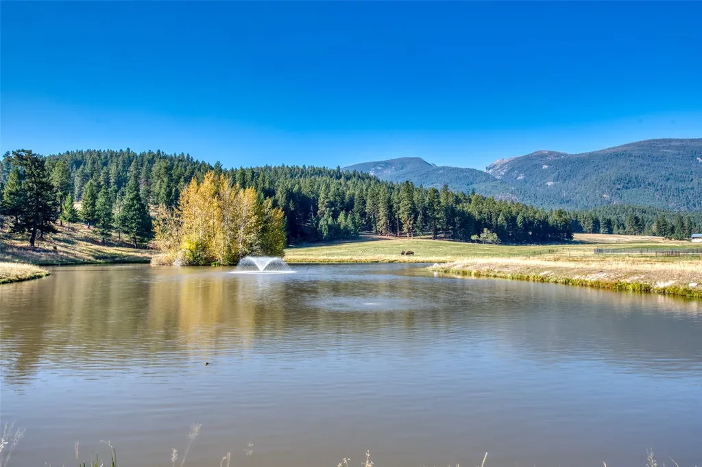406 Chief Joseph Trail Darby MT 59829