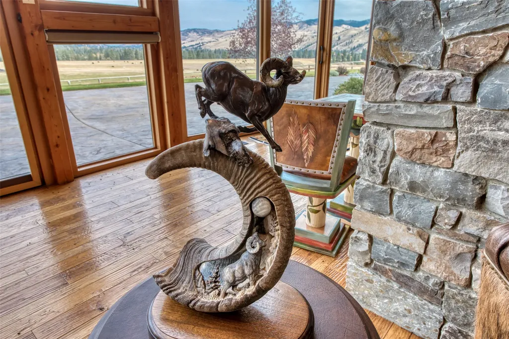 406 Chief Joseph Trail Darby MT 59829