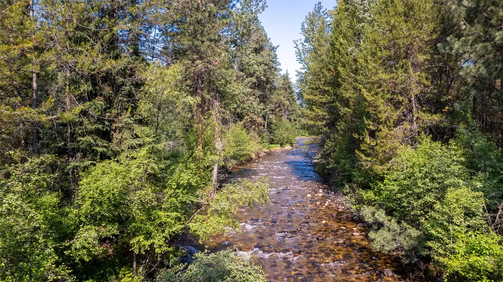 406 Chief Joseph Trail Darby MT 59829