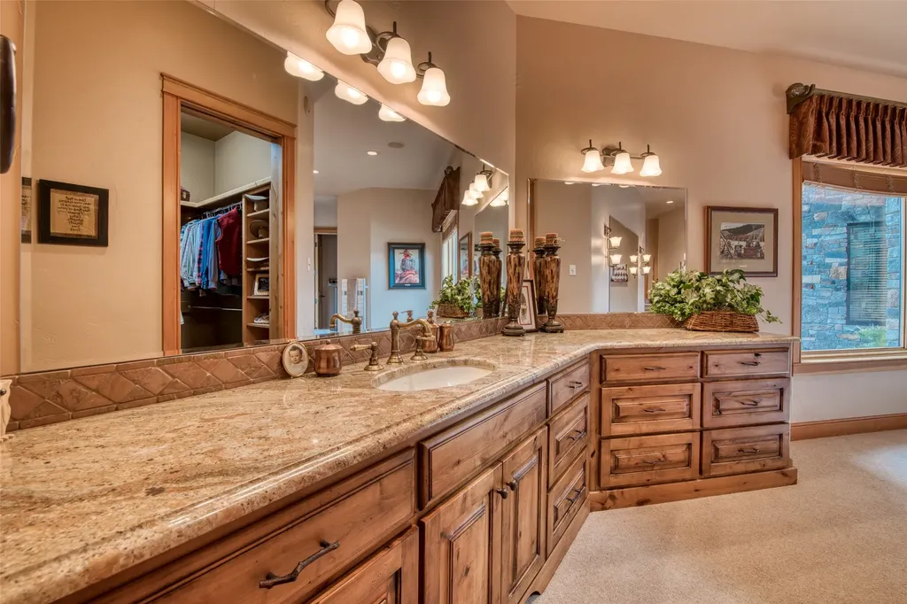 406 Chief Joseph Trail Darby MT 59829