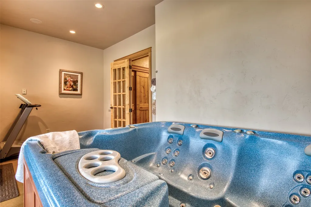 406 Chief Joseph Trail Darby MT 59829