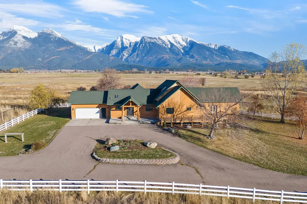 61500 Watson Road St Ignatius MT 59865