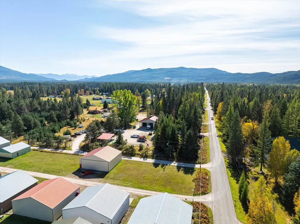 305 Ferndale Drive Bigfork MT 59911