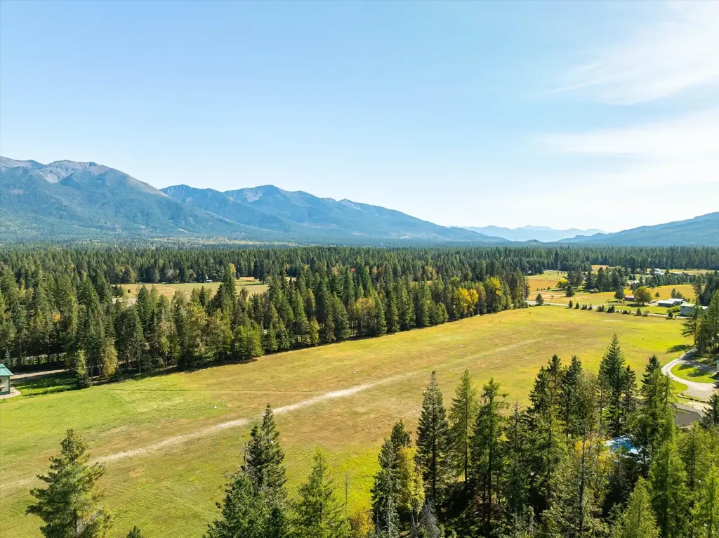 305 Ferndale Drive Bigfork MT 59911