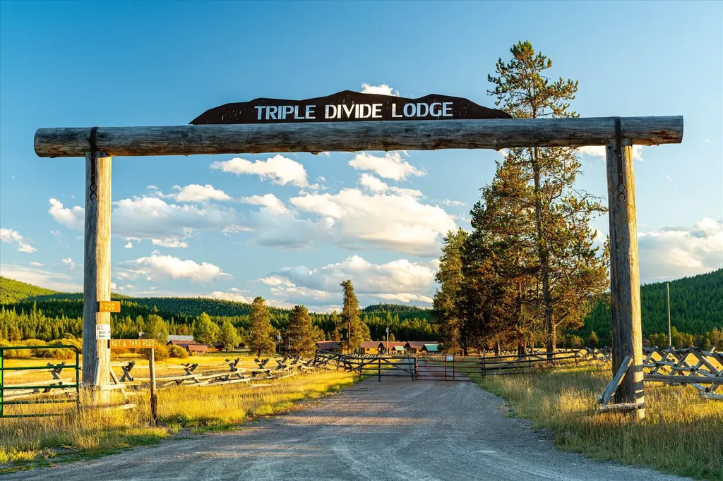 200 Hubbart Dam Road Marion MT 59925