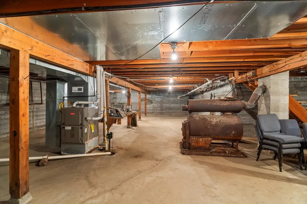 200 Hubbart Dam Road Marion MT 59925