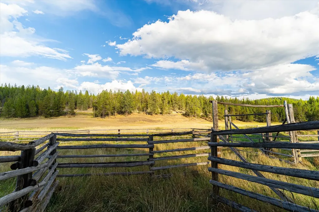 200 Hubbart Dam Road Marion MT 59925