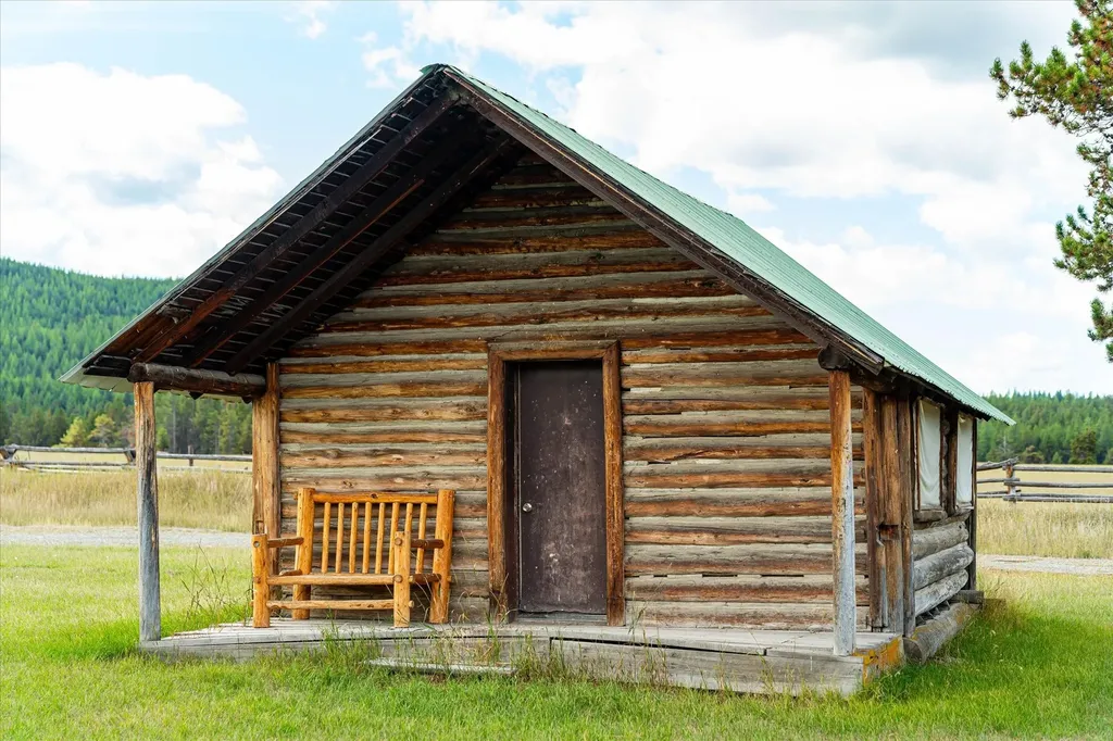 200 Hubbart Dam Road Marion MT 59925