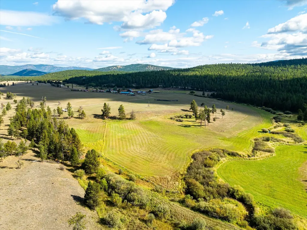 200 Hubbart Dam Road Marion MT 59925