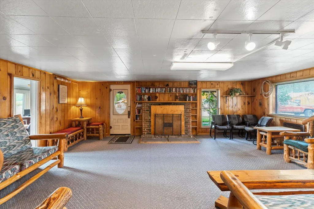 200 Hubbart Dam Road Marion MT 59925