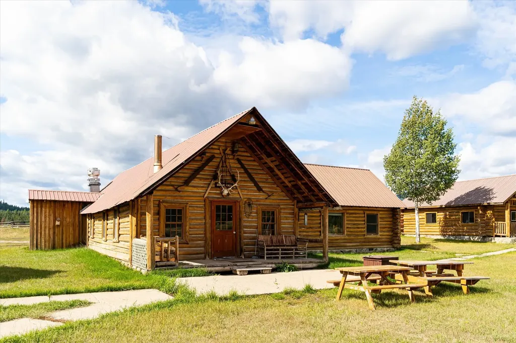 200 Hubbart Dam Road Marion MT 59925