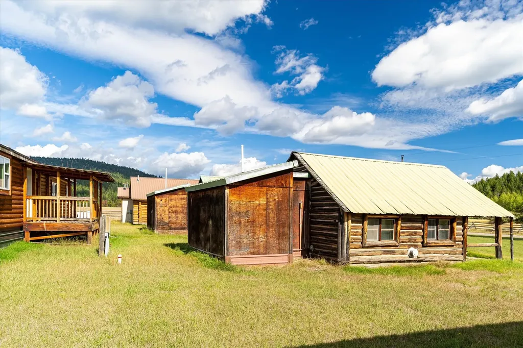 200 Hubbart Dam Road Marion MT 59925