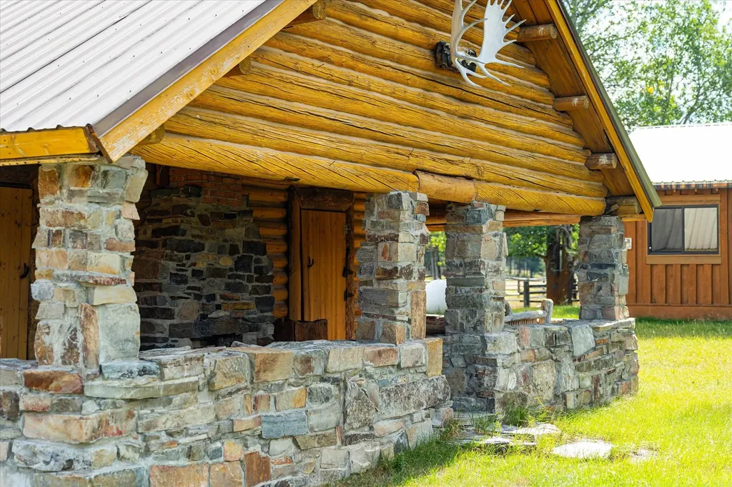 200 Hubbart Dam Road Marion MT 59925