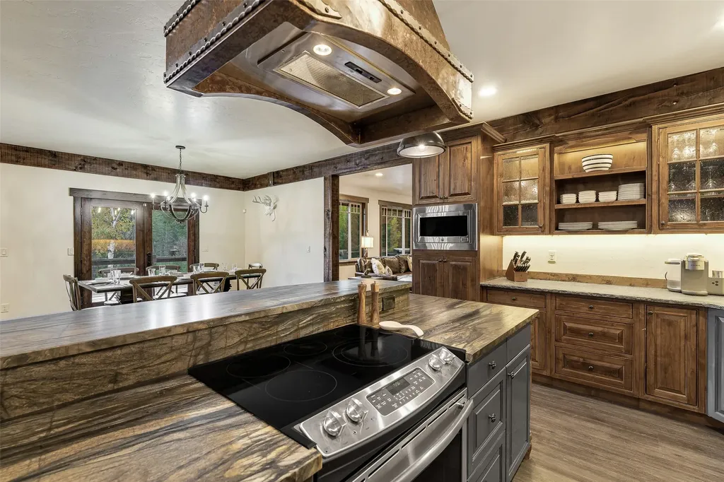 2870 Us Highway 93 W Whitefish MT 59937
