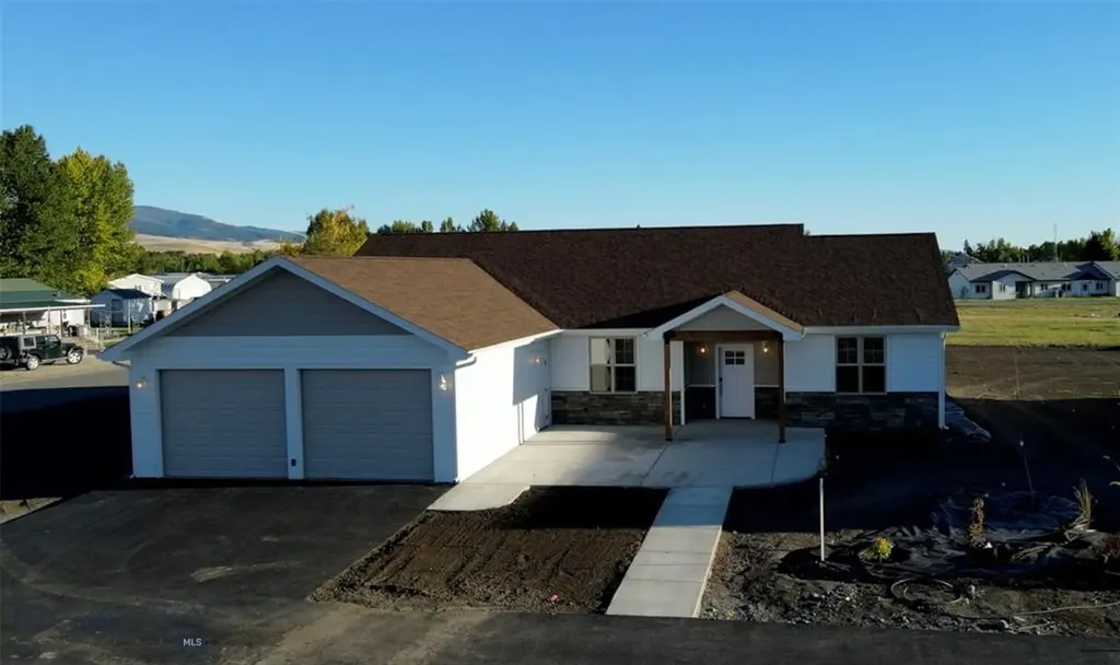 1020 Sagebrush Lane Deer Lodge MT 59722