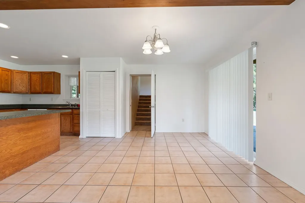 198 Two Creek Lane Kila MT 59920