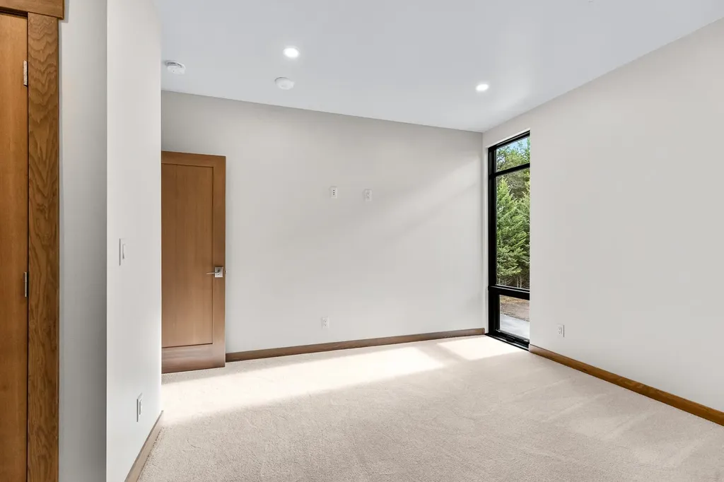86 Serpentine Circle Whitefish MT 59937