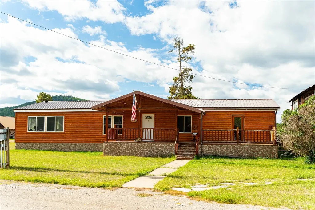 200 Hubbart Dam Road Marion MT 59925