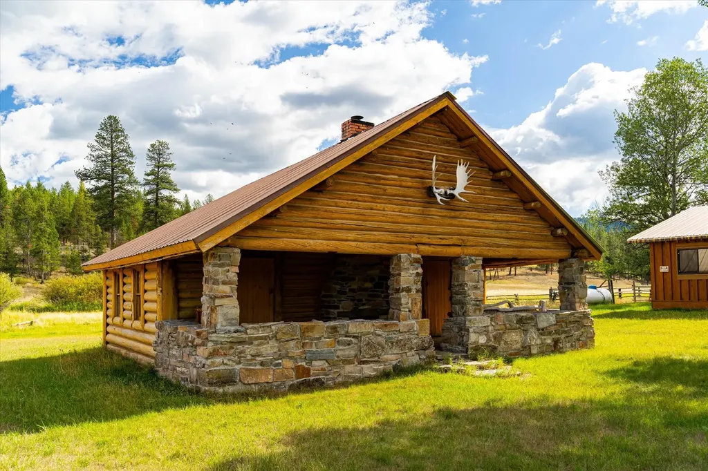 200 Hubbart Dam Road Marion MT 59925