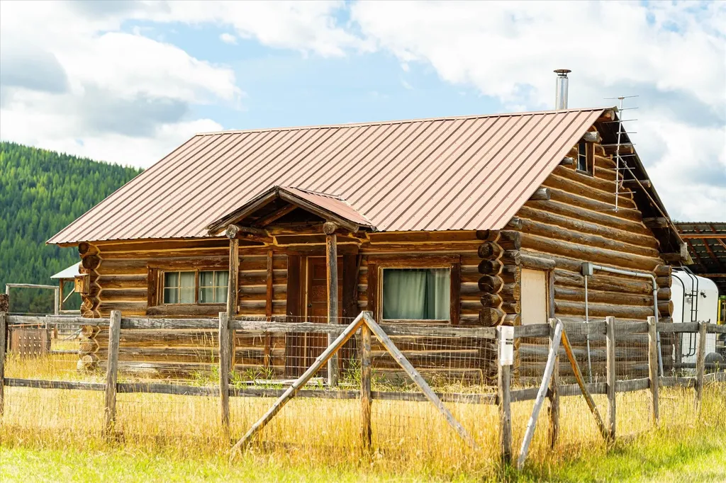 200 Hubbart Dam Road Marion MT 59925