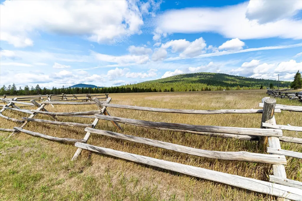 200 Hubbart Dam Road Marion MT 59925