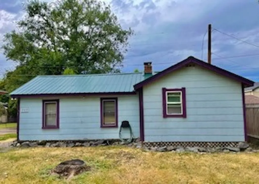 707 5th Avenue E Polson MT 59860