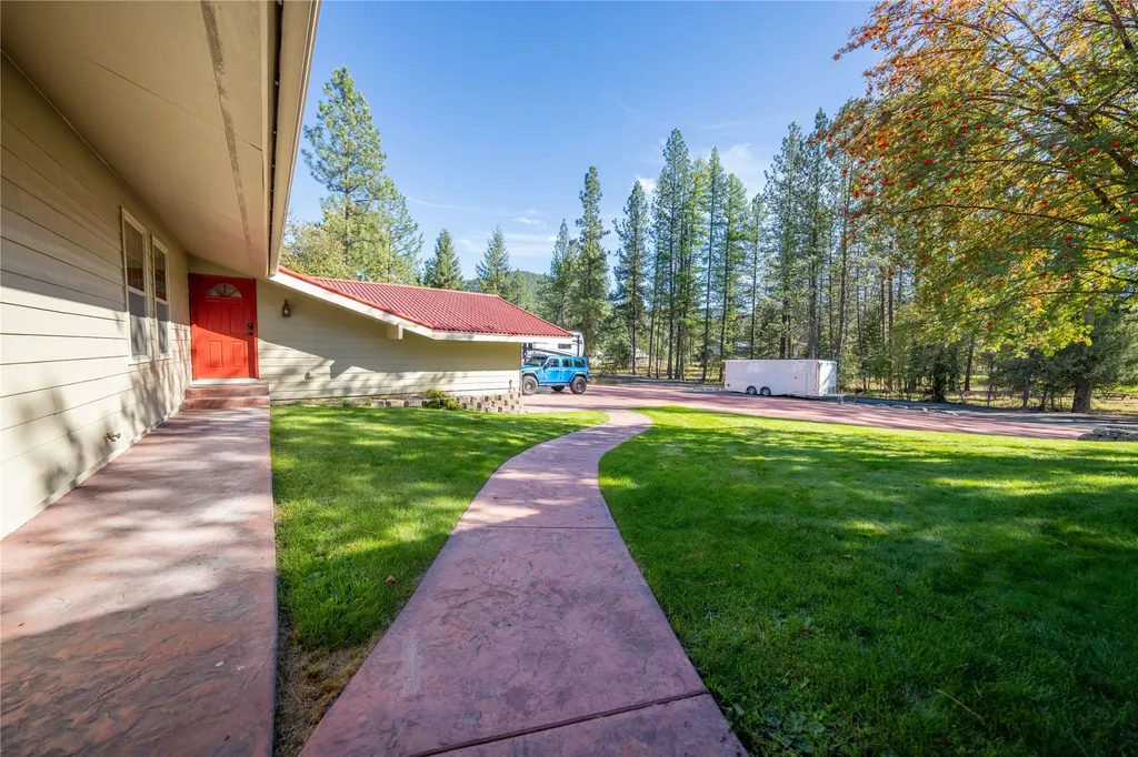 118 Pine Grove Place Libby MT 59923