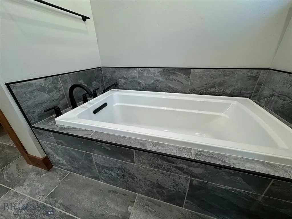 920 Sagebrush Lane Deer Lodge MT 59722