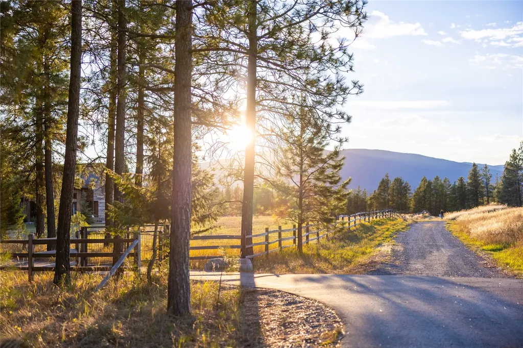 576 Koocanusa Estates Drive Eureka MT 59917