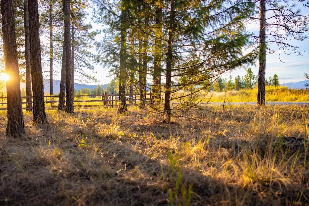 576 Koocanusa Estates Drive Eureka MT 59917