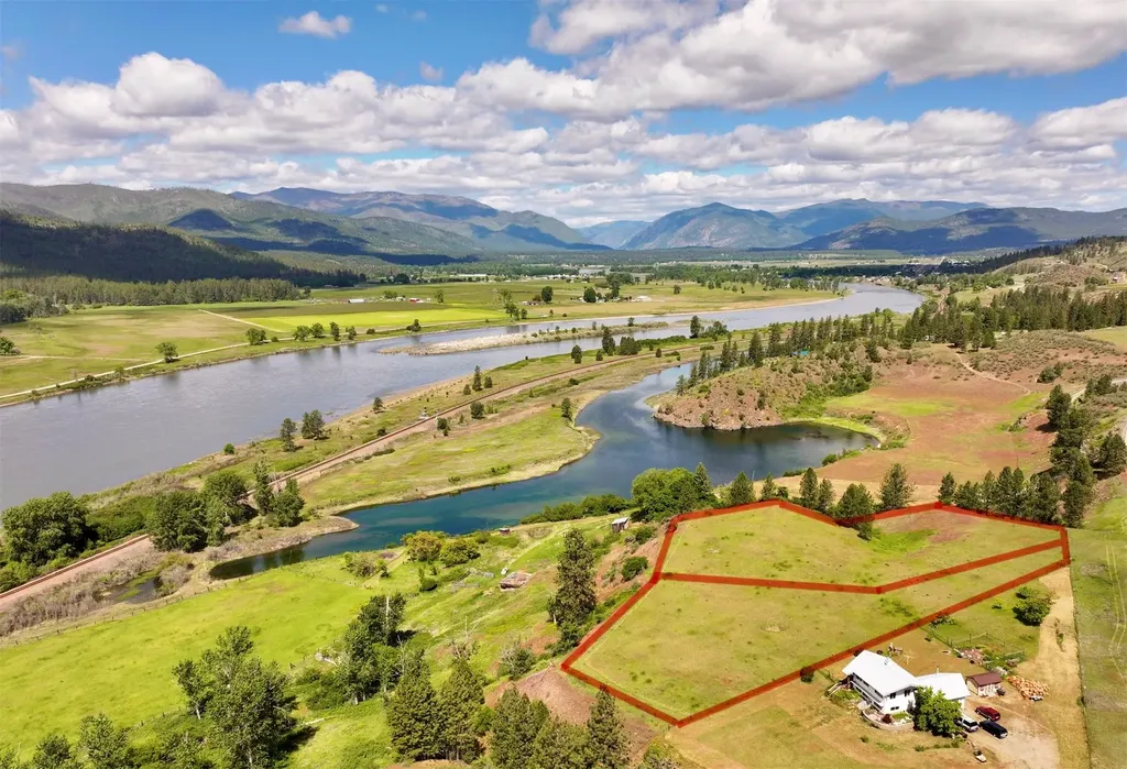 Lot 2 Highway 200 Plains MT 59859