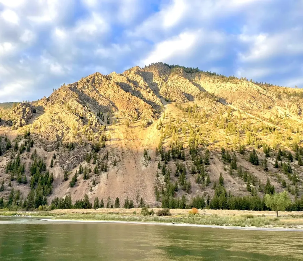 Lot 2 Highway 200 Plains MT 59859