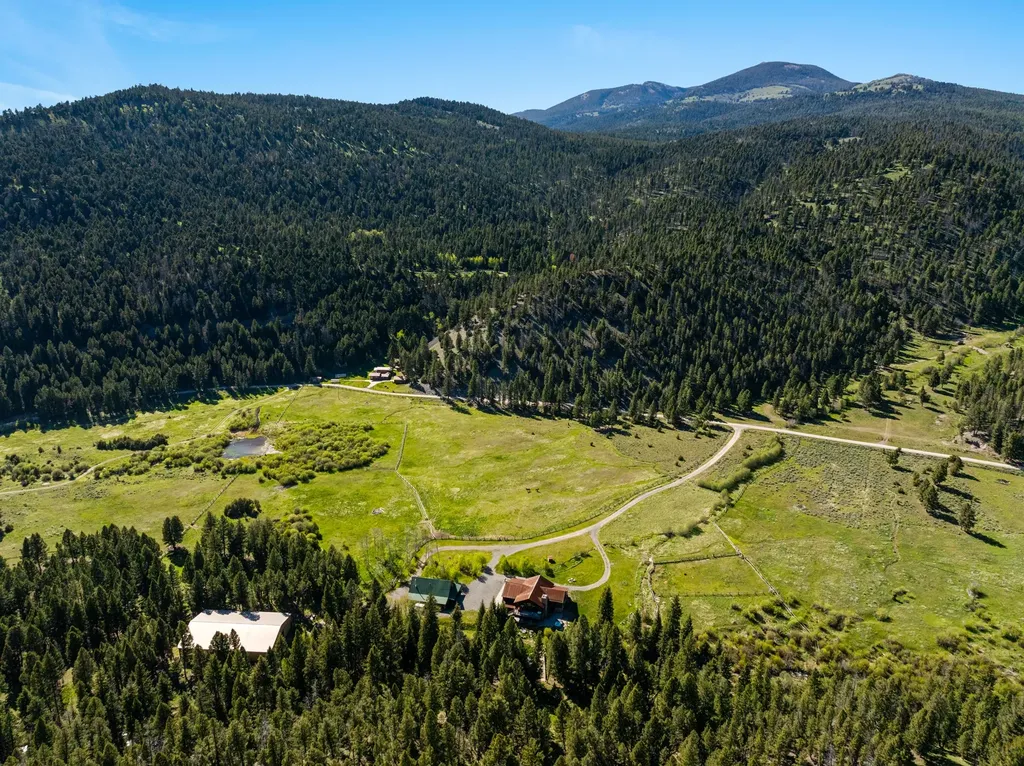 3480 Jerry Creek Road Wise River MT 59762